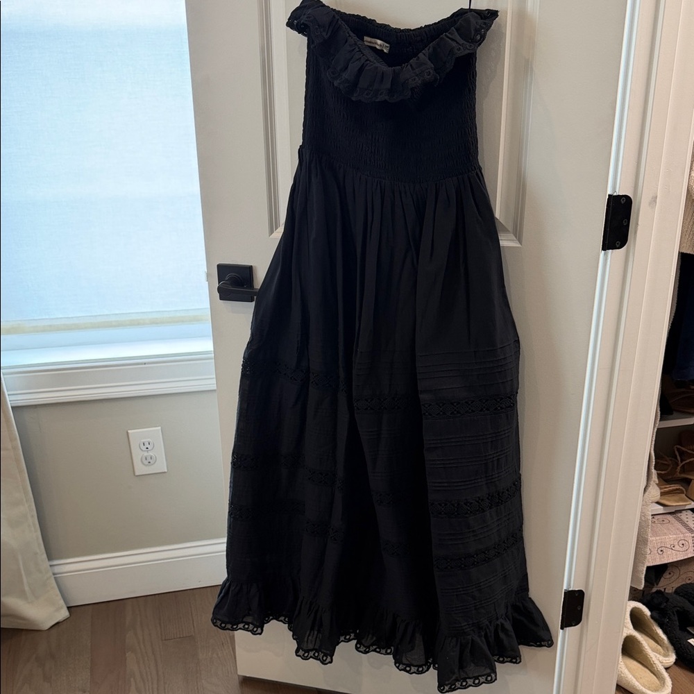 Abercrombie & Fitch Black Ruffled Maxi Dress